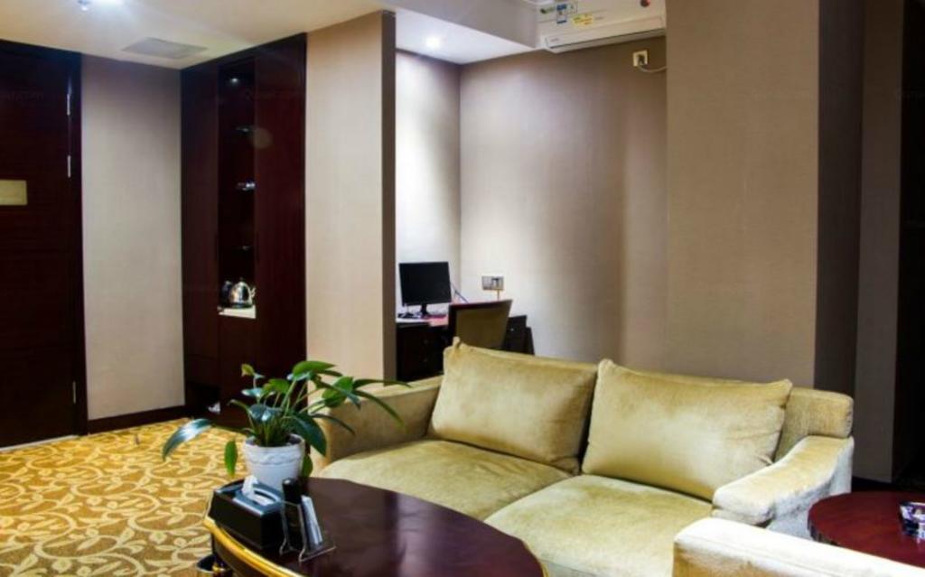 Zhuhai Liuhe Holiday Hotel ภายนอก รูปภาพ