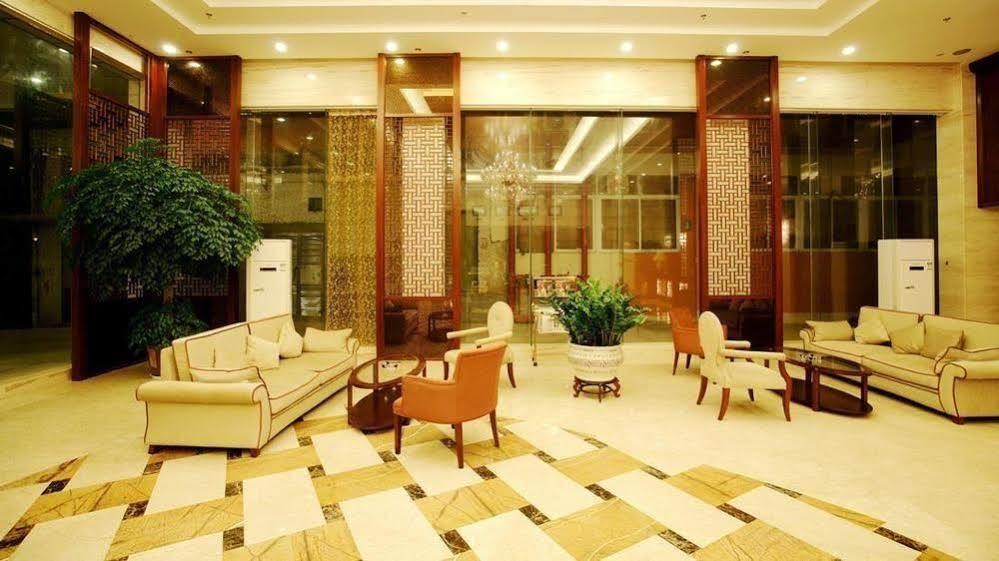Zhuhai Liuhe Holiday Hotel ภายนอก รูปภาพ