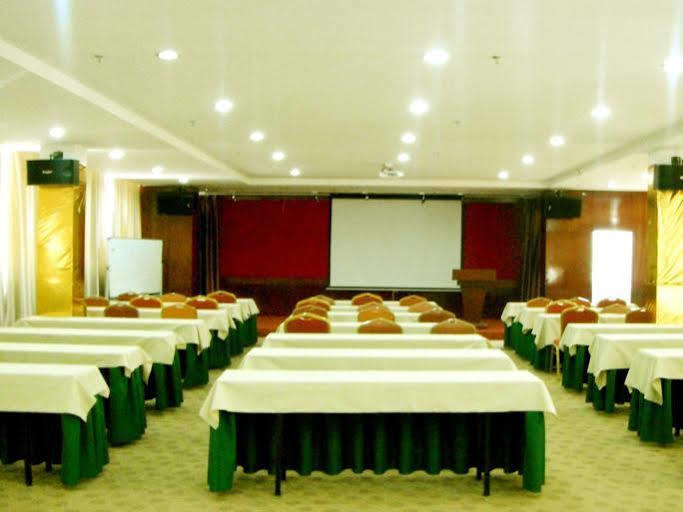 Zhuhai Liuhe Holiday Hotel ภายนอก รูปภาพ